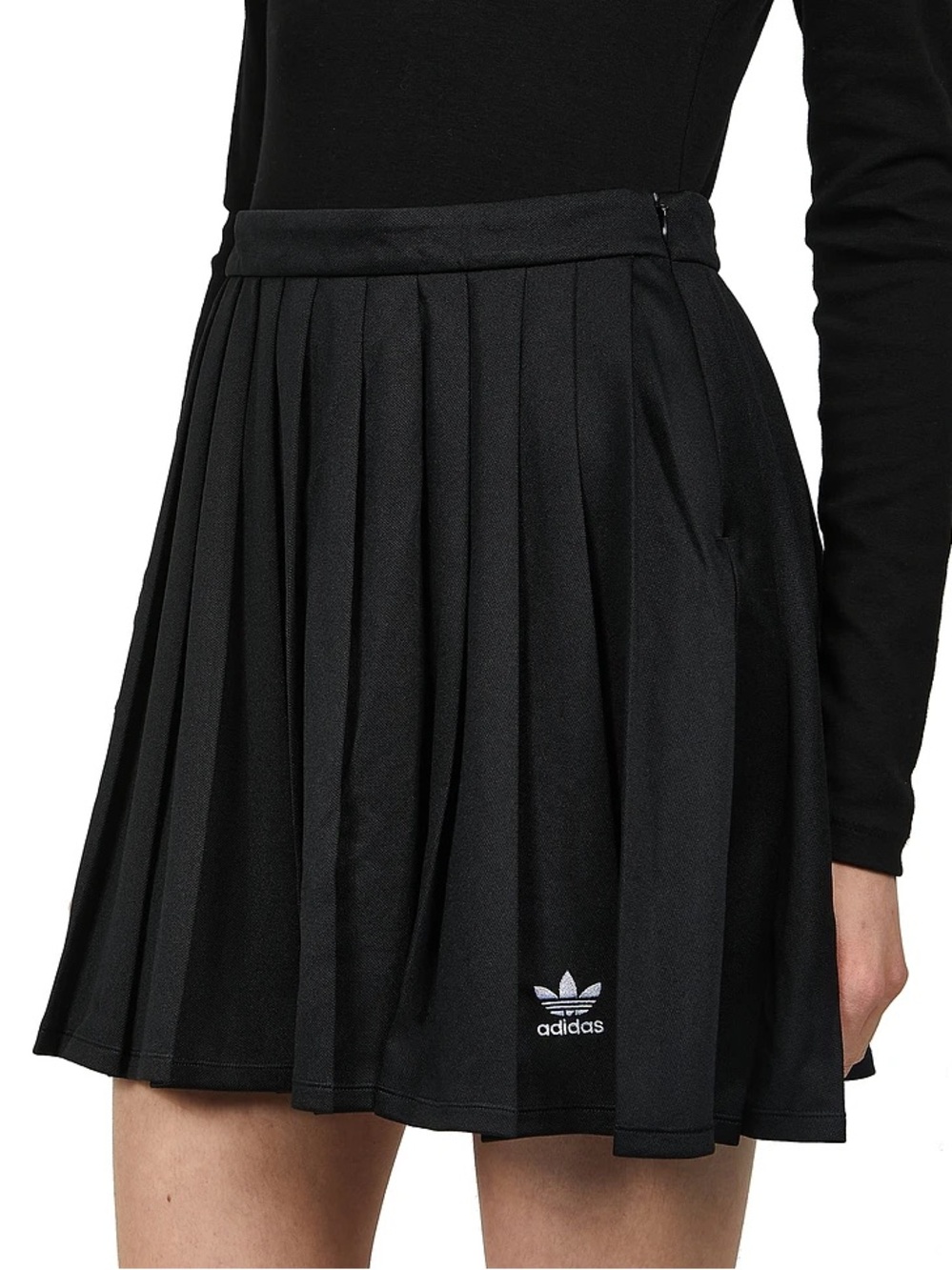 NWOT adidas Adicolor Black Tennis Skirt Women’s Size Small (Never Worn)